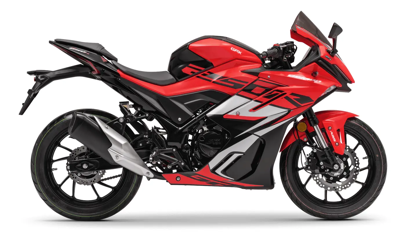 GPX Demon GR250R in Rosso Red